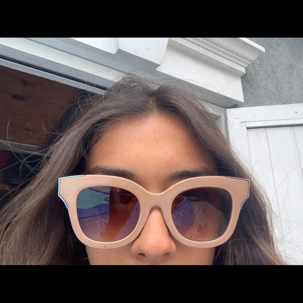 Sunglasses - Picture 7 of 8